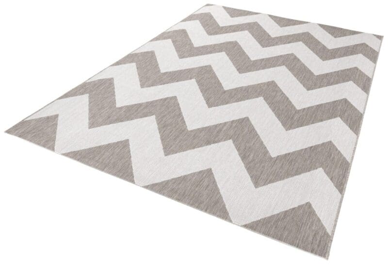 Meadow tæppe i farven Beige lavet af 100% Polypropylen med en bagside af Polypropylen
